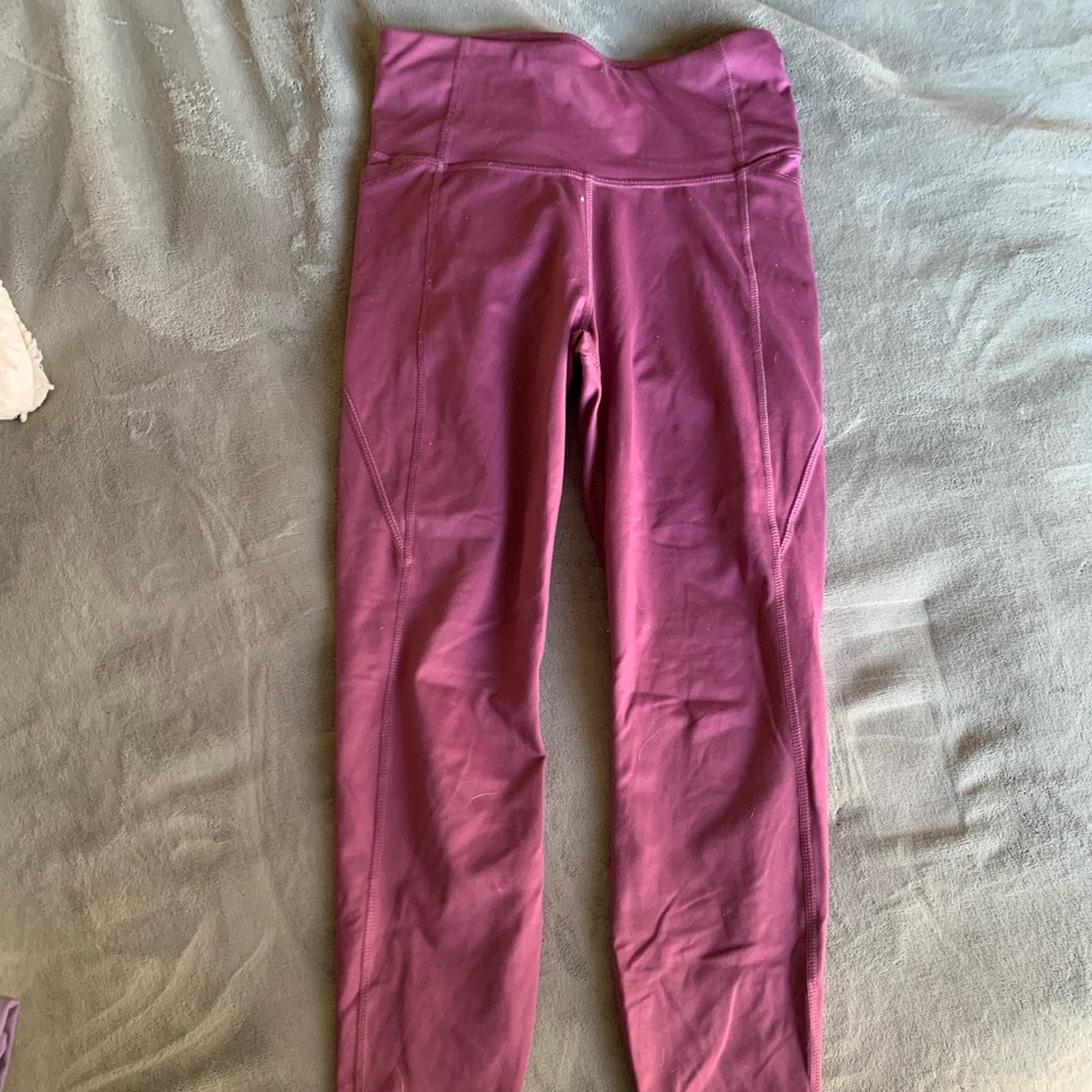 All in motion size medium purple leggings